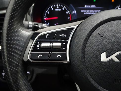 Used 2022 Kia Seltos SX image 23