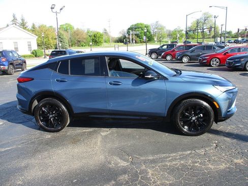 Used 2024 Buick Envista Sport Touring FWD image 4