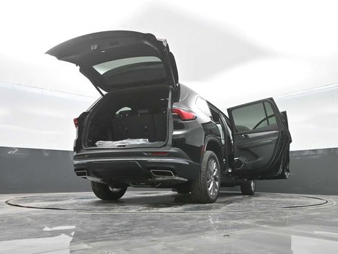 New 2026 Buick Enclave Preferred image 42