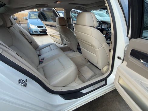 Used 2009 BMW 750Li image 45
