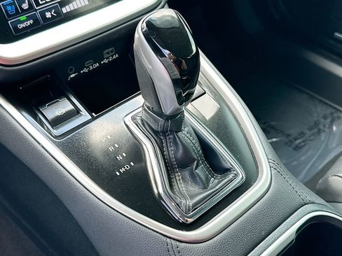 Used 2023 Subaru Outback Touring XT image 17