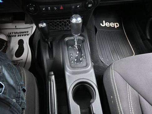 Used 2013 Jeep Wrangler Sahara w/ Dual Top Group AWD/4WD image 11