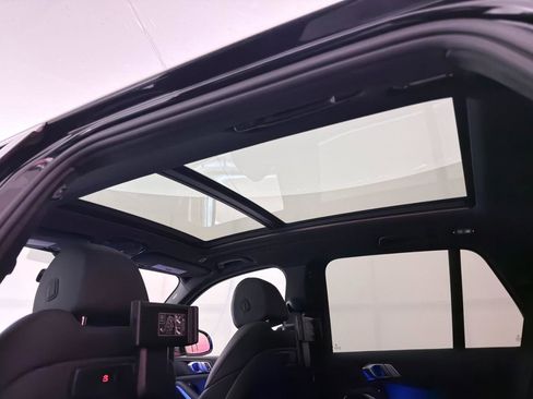 Used 2022 BMW X5 xDrive40i w/ Premium Package image 23