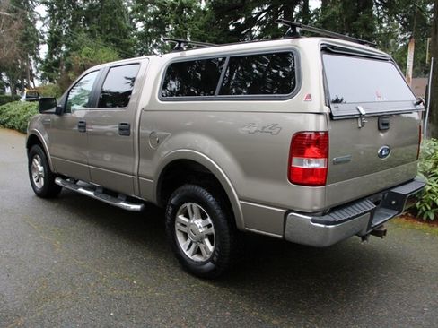 Used 2005 Ford F150 Lariat image 4