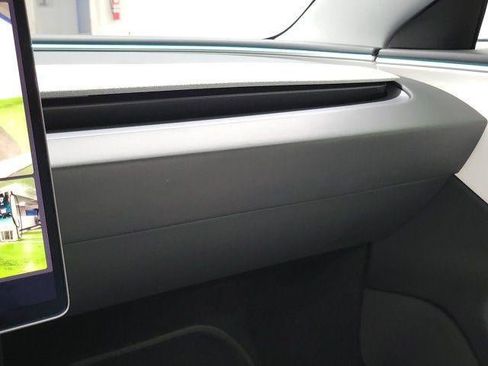 Used 2025 Tesla Model 3 RWD image 31