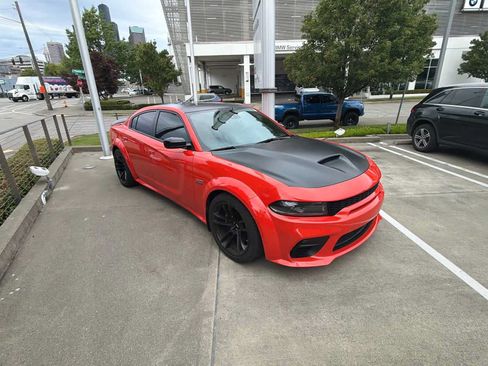 Used 2023 Dodge Charger Scat Pack RWD image 4