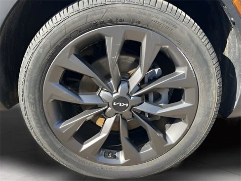 Used 2022 Kia Sorento SX Prestige w/ Rust Color Package image 13