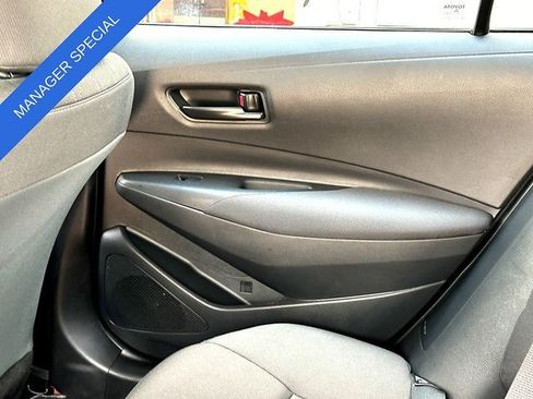 Used 2025 Toyota Corolla LE FWD image 19
