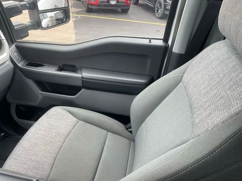 Used 2024 Ford F250 XLT image 23