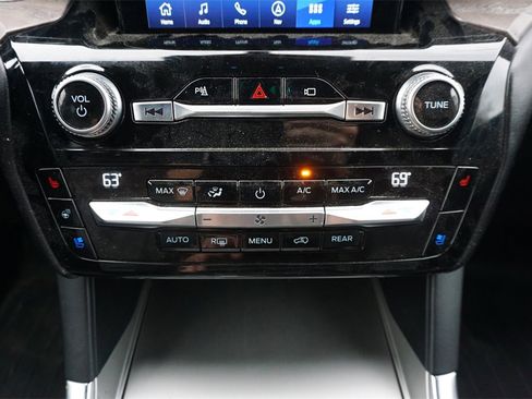 Used 2021 Ford Explorer Platinum w/ Equipment Group 601A image 13