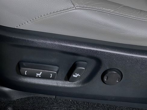 Used 2023 Toyota 4Runner SR5 image 16