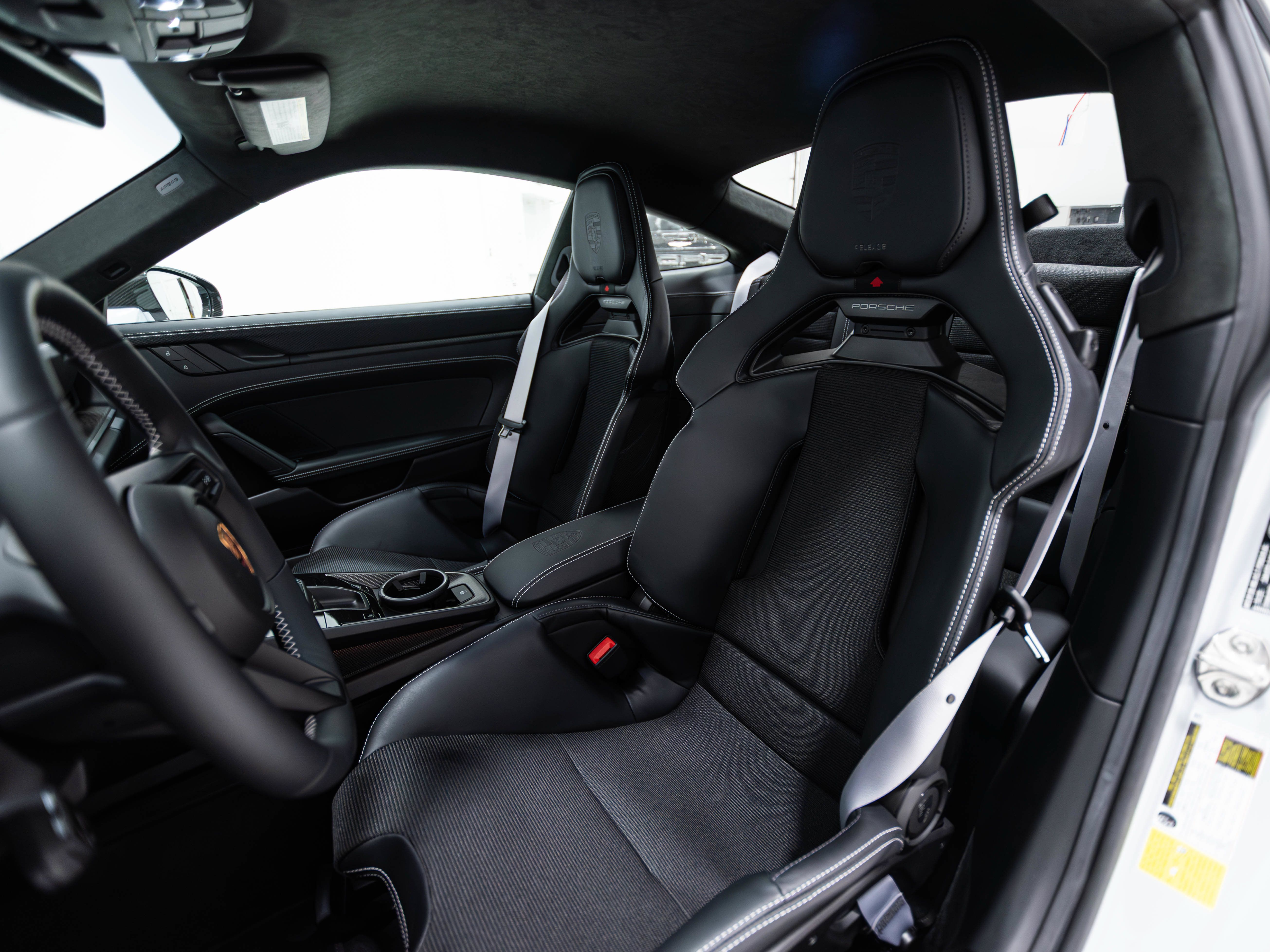Used 2026 Porsche 911 GT3 RWD image 45