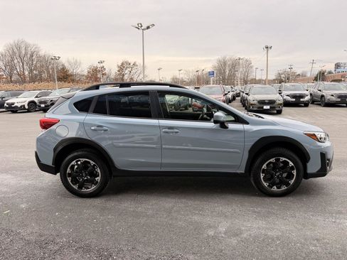 Certified 2022 Subaru Crosstrek 2.0i Premium w/ Moonroof Package image 6