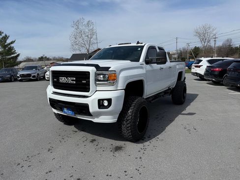 Used 2017 GMC Sierra 2500 SLT w/ Snow Plow Prep Package image 2