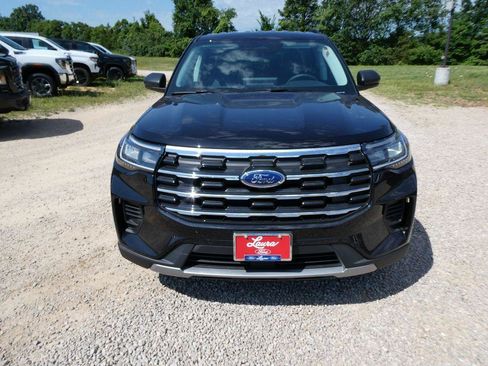 New 2026 Ford Explorer Active AWD/4WD image 10