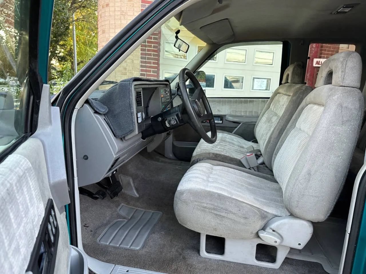 Used 1993 GMC Sierra 3500 2WD Extended Cab image 19