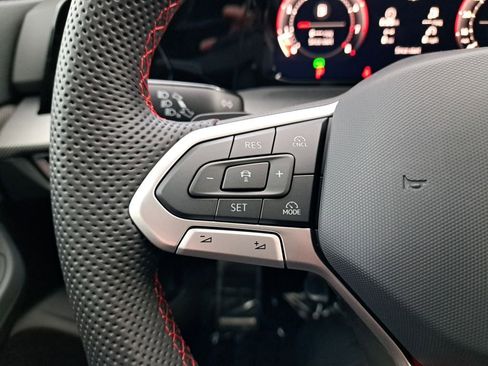 New 2026 Volkswagen GTI SE FWD image 33