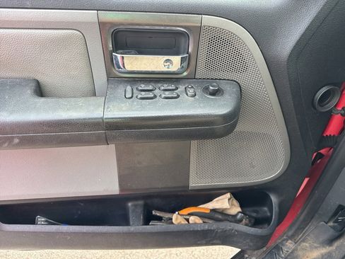 Used 2007 Ford F150 XLT image 19