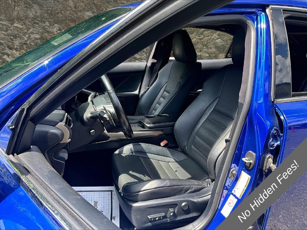 Used 2018 Lexus IS 350 AWD image 21