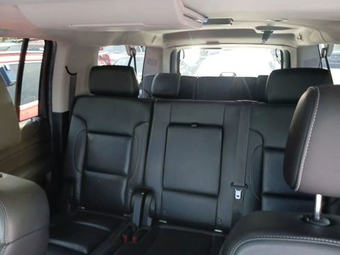 Used 2019 GMC Yukon XL SLT w/ Open Road Package RWD image 5