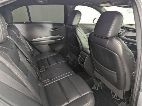 Used 2020 Cadillac XT4 Premium Luxury image 27