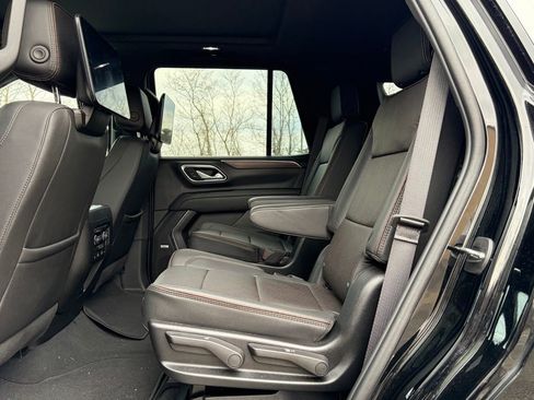 Used 2024 Chevrolet Tahoe High Country w/ Advanced Technology Package AWD/4WD image 13