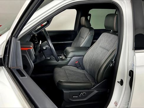 Used 2024 Ford Expedition Timberline image 7
