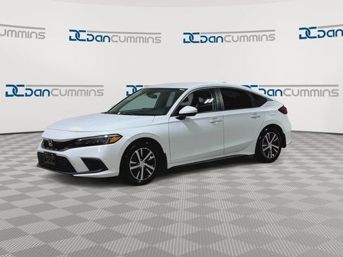 Used 2024 Honda Civic LX image 4