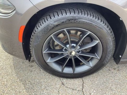 Used 2020 Dodge Charger SXT w/ Leather Interior Group image 39