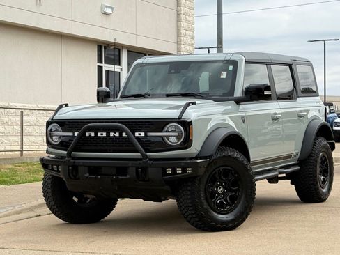 Used 2021 Ford Bronco First Edition image 1
