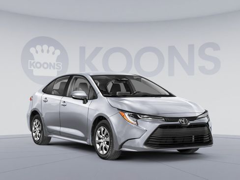 New 2024 Toyota Corolla LE image 8