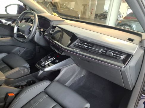 Used 2023 Audi Q4 e-tron Premium Plus w/ Premium Plus AWD/4WD image 22