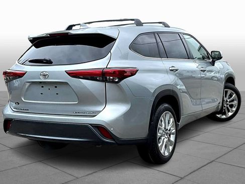 Used 2020 Toyota Highlander Limited AWD/4WD image 13