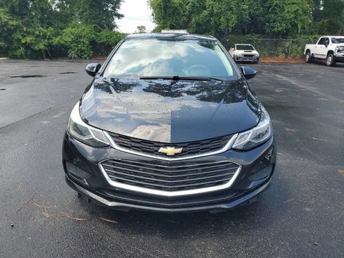 Certified 2017 Chevrolet Cruze LT w/ Convenience Package FWD image 2
