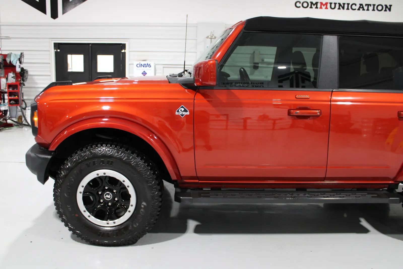 Used 2022 Ford Bronco Outer Banks AWD/4WD image 22