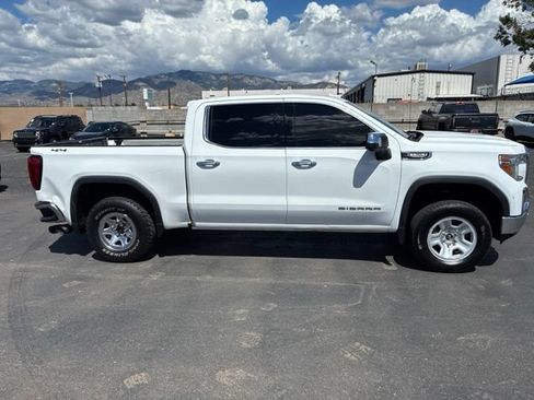 Used 2020 GMC Sierra 1500 SLT w/ SLT Premium Package AWD/4WD image 3