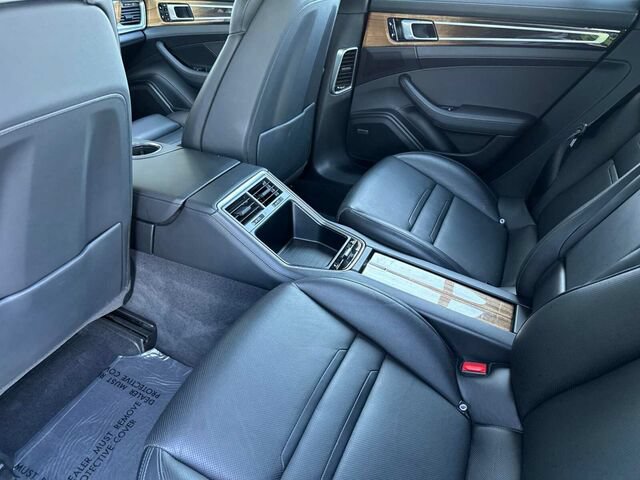 Used 2018 Porsche Panamera 4S AWD/4WD image 13