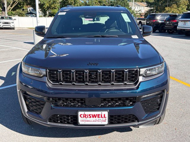 New 2027 Jeep Grand Cherokee L Limited AWD/4WD image 9