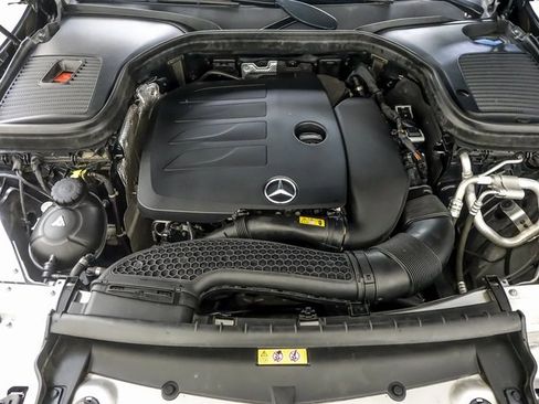 Used 2022 Mercedes-Benz GLC 300 image 29