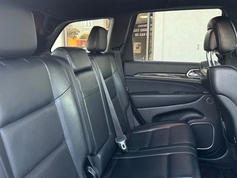 Used 2018 Jeep Grand Cherokee Overland AWD/4WD image 20