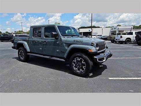 New 2025 Jeep Gladiator Sport w/ Premium Package image 40