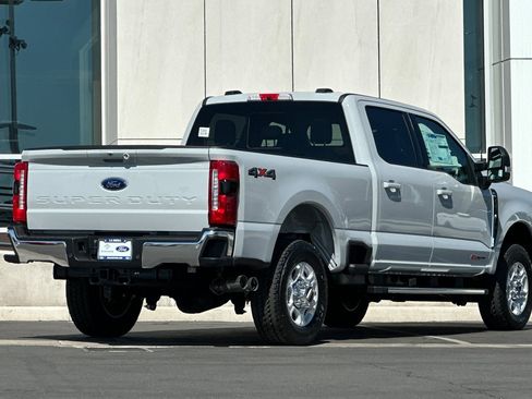 New 2026 Ford F250 XLT w/ XLT Premium Package image 3