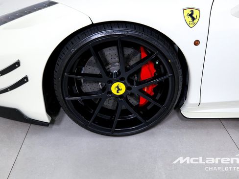 Used 2014 Ferrari 458 Spider RWD image 31