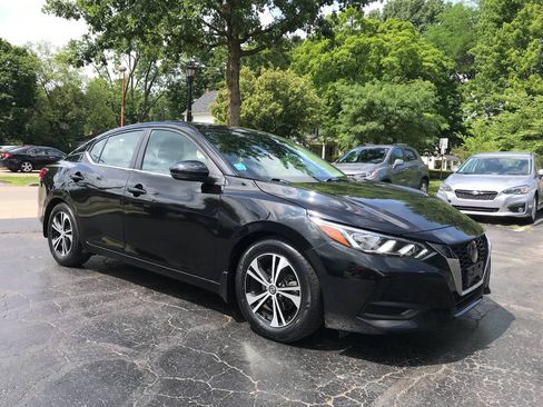 Used 2020 Nissan Sentra SV w/ Trunk Package FWD image 2