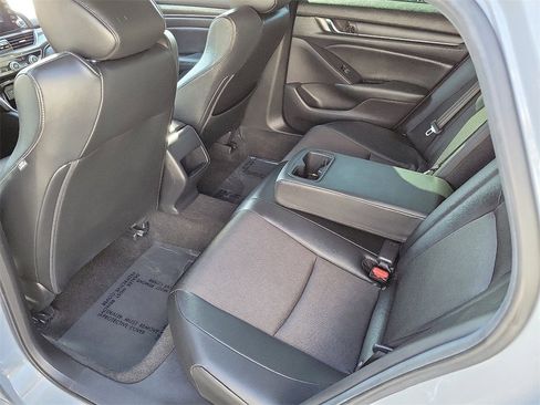 Used 2022 Honda Accord Sport image 19