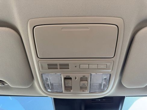 Used 2022 Honda CR-V EX-L image 19