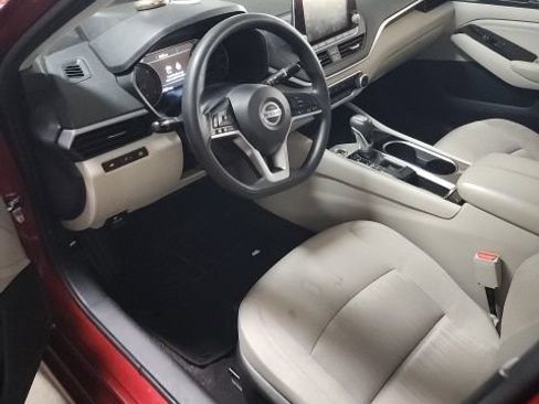 Used 2021 Nissan Altima 2.5 SV FWD image 7