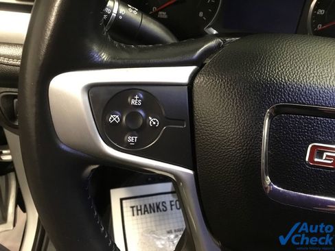 Used 2019 GMC Acadia SLT image 46