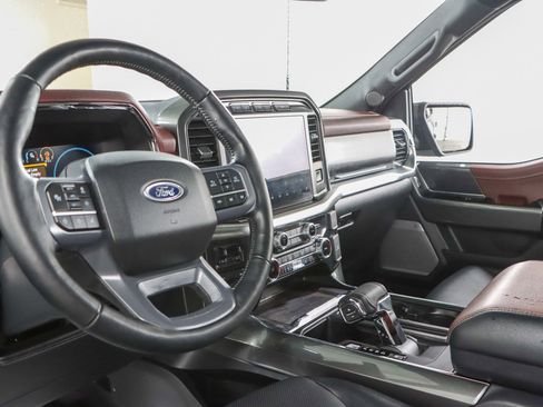 Used 2023 Ford F150 Lariat w/ Equipment Group 502A High AWD/4WD image 25
