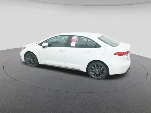 New 2026 Toyota Corolla SE image 4